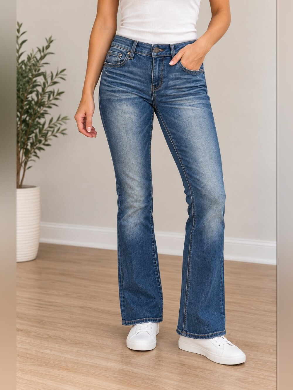 Tokyo Special Edition Bootcut Jeans Mid Rise Blue Denim Size 27